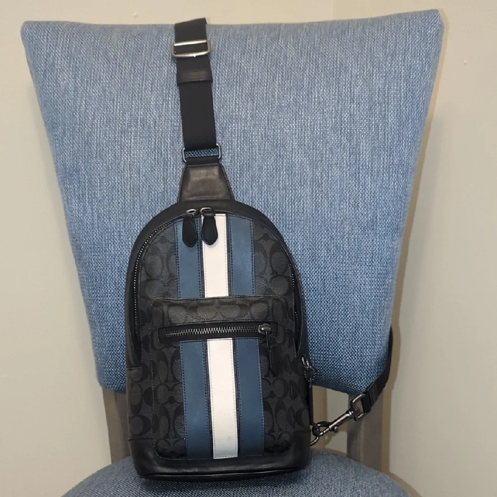 Men's Black and Blue Sling Bag - Picture 1 of 8